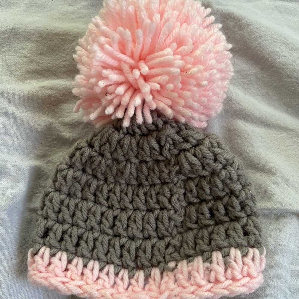 Micro preemie baby hat  1-3 pounds